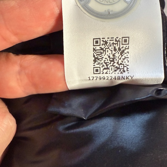 Moncler Elbe Black Jr SZ 14 Winter Jacket Adult:Sz XS - Picture 8 of 10